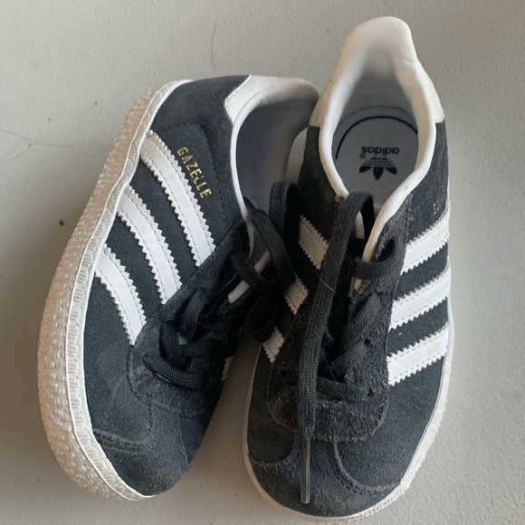 boys adidas gazelle